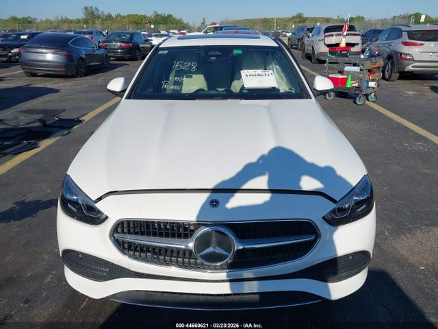 Продаж на аукціоні авто 2024 Mercedes-benz C 300, vin: W1KAF4GB1RR213975, номер лоту: 44660621