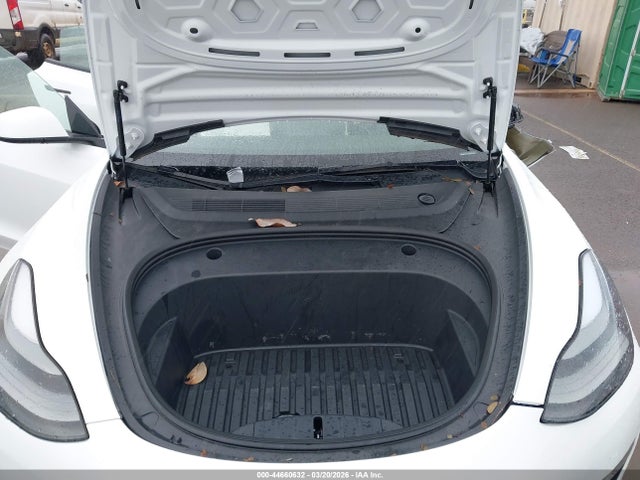 2022 Tesla Model 3 Rear-wheel Drive მანქანა იყიდება აუქციონზე, vin: 5YJ3E1EA9NF350418, აუქციონის ნომერი: 44660632