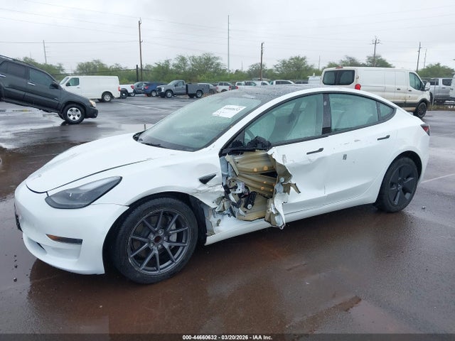 2022 Tesla Model 3 Rear-wheel Drive მანქანა იყიდება აუქციონზე, vin: 5YJ3E1EA9NF350418, აუქციონის ნომერი: 44660632
