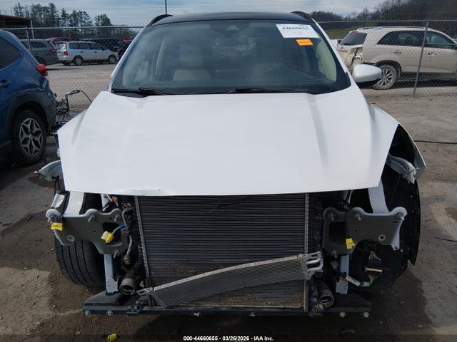 Продажа на аукционе авто 2020 Ford Escape Titanium, vin: 1FMCU9J98LUA50317, номер лота: 44660655