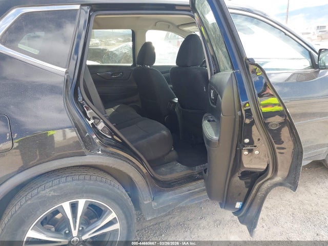 5N1AT2MT2LC775670 Nissan Rogue Sv Fwd