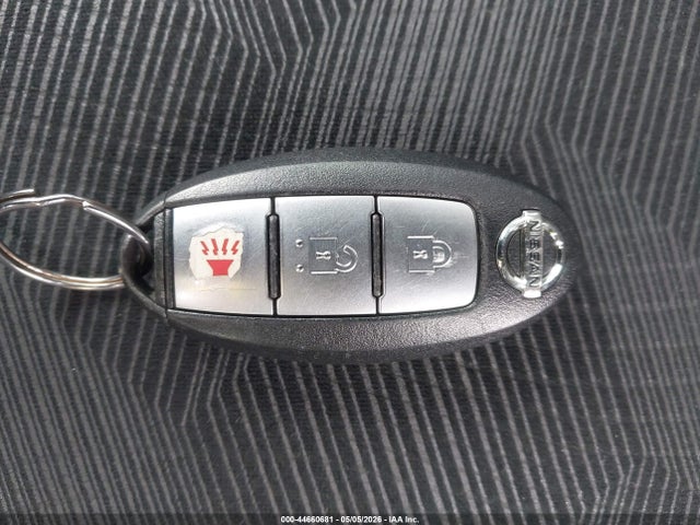 Продажа на аукционе авто 2016 Nissan Rogue Sv, vin: 5N1AT2MV4GC798178, номер лота: 44660681