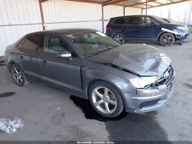 2015 AUDI A3 WAUACGFF9F1101473 Photo 0