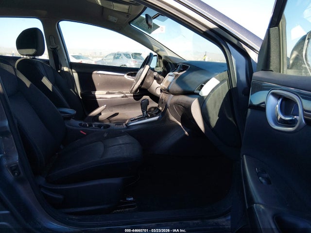 44660701 :رقم المزاد ، 3N1AB7AP1KY307014 vin ، 2019 Nissan Sentra Sr مزاد بيع