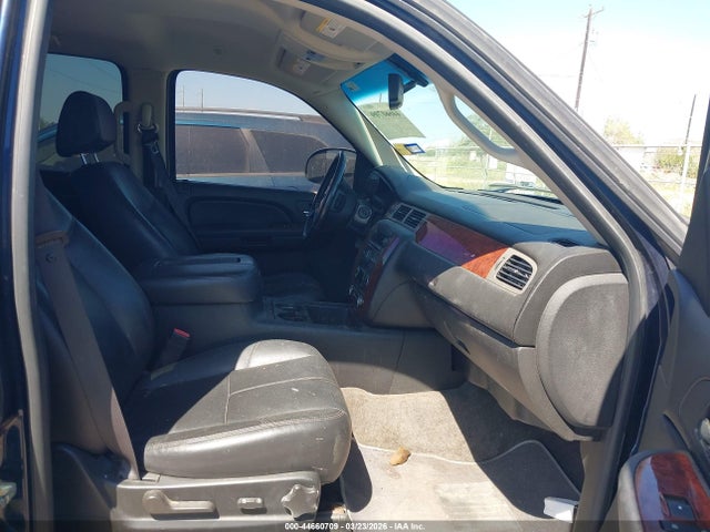 2009 CHEVROLET AVALANCHE 1500 3GNEC22099G199782 Photo 4