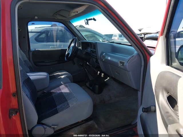 Продажа на аукционе авто 1994 Mazda B3000 Cab Plus, vin: 4F4CR16U8RTM05271, номер лота: 44660721