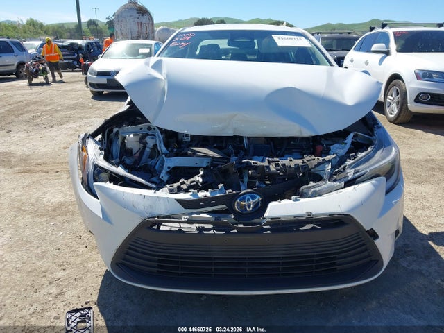 44660725 :رقم المزاد ، JTDBCMFE8R3062073 vin ، 2024 Toyota Corolla Hybrid Le مزاد بيع