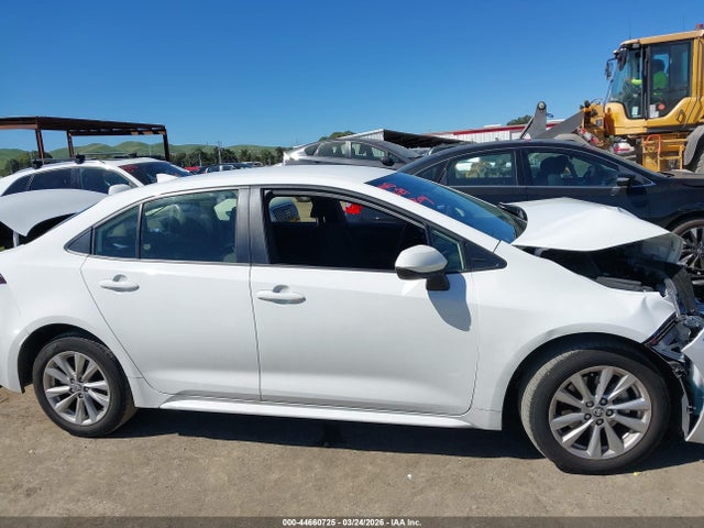 44660725 :رقم المزاد ، JTDBCMFE8R3062073 vin ، 2024 Toyota Corolla Hybrid Le مزاد بيع
