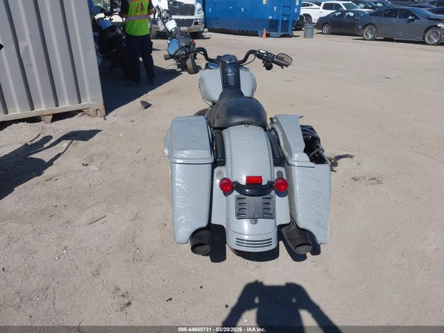 Harley-Davidson FLHRXS 2024 1HD1KVP17RB615669 Image 6