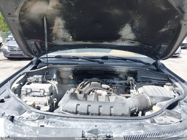 44660740 :رقم المزاد ، 1C4RJECT0CC277483 vin ، 2012 Jeep Grand Cherokee Overland مزاد بيع