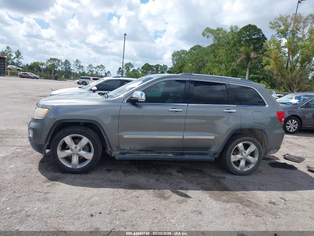 44660740 :رقم المزاد ، 1C4RJECT0CC277483 vin ، 2012 Jeep Grand Cherokee Overland مزاد بيع