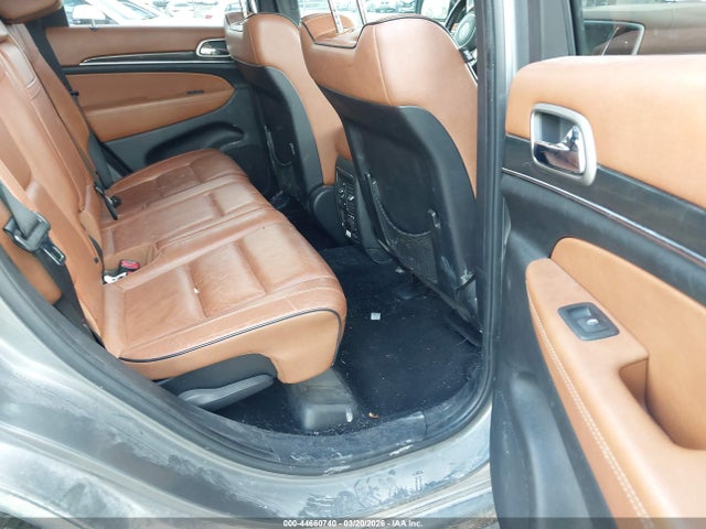 44660740 :رقم المزاد ، 1C4RJECT0CC277483 vin ، 2012 Jeep Grand Cherokee Overland مزاد بيع