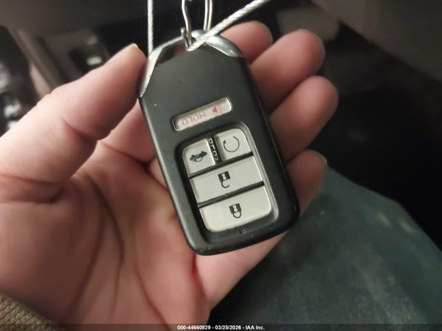 Продажа на аукционе авто 2019 Honda Insight Ex, vin: 19XZE4F55KE017860, номер лота: 44660829
