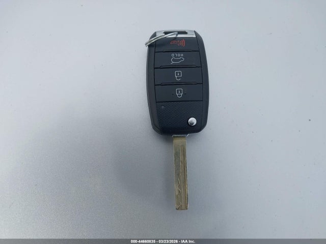 5XYPGDA3XGG155430 KIA Sorento 2.4l Lx