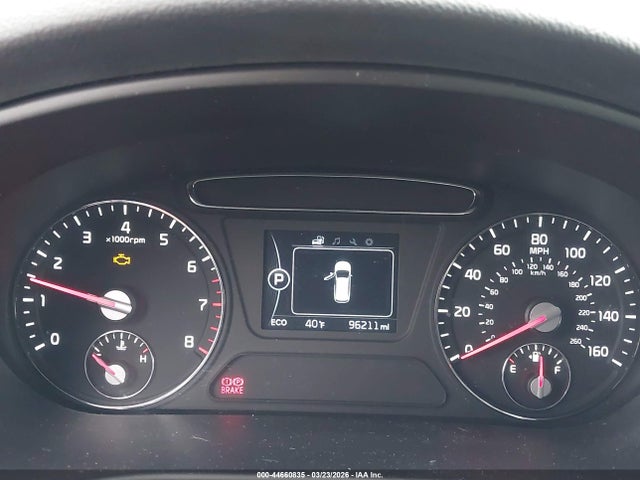 5XYPGDA3XGG155430 KIA Sorento 2.4l Lx