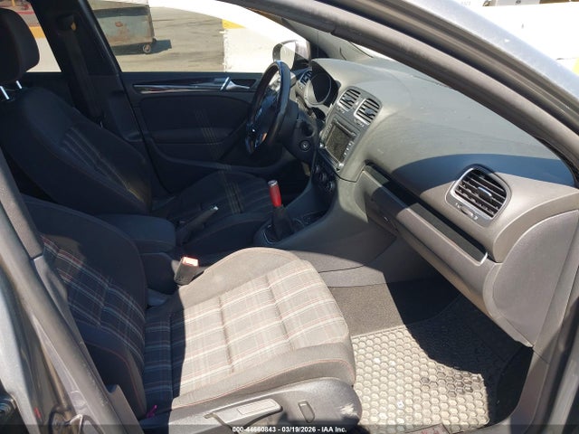 2012 Volkswagen Gti 4-door მანქანა იყიდება აუქციონზე, vin: WVWGD7AJ4CW272989, აუქციონის ნომერი: 44660843