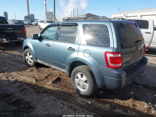 2011 Ford Escape Xlt მანქანა იყიდება აუქციონზე, vin: 1FMCU0D76BKB45152, აუქციონის ნომერი: 44660848