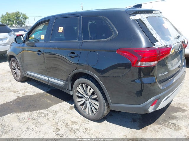 44660859 :رقم المزاد ، JA4AD2A3XLZ017704 vin ، 2020 Mitsubishi Outlander Es 2.4 مزاد بيع