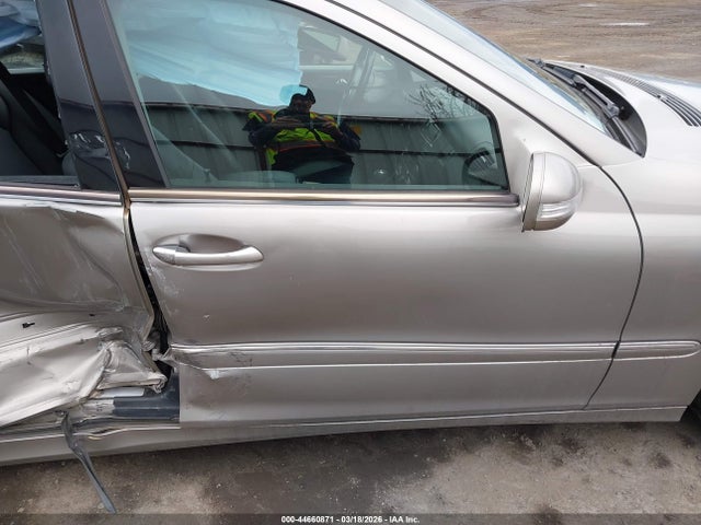 Продаж на аукціоні авто 2005 Mercedes-benz C 240 Luxury 4matic, vin: WDBRH81J25F562412, номер лоту: 44660871