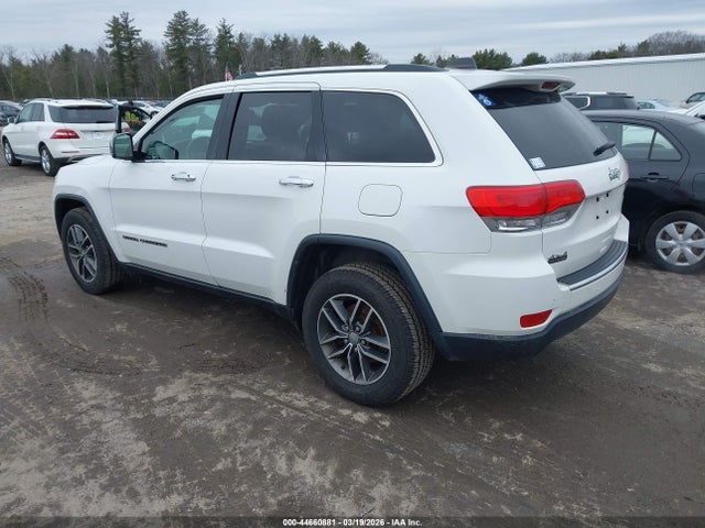 2017 JEEP GRAND CHEROKEE 1C4RJFBG1HC819594 Photo 2