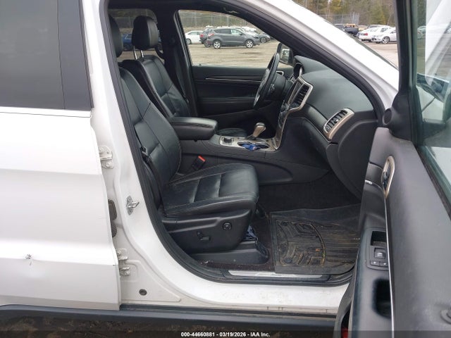 2017 JEEP GRAND CHEROKEE 1C4RJFBG1HC819594 Photo 4