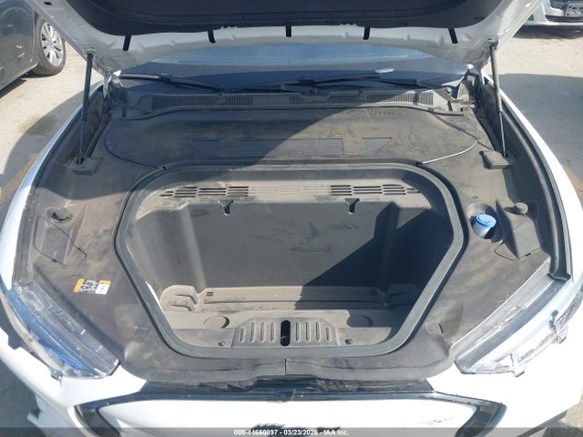 Ford Mustang Mach-e Premium 2023 3FMTK3RM2PMA31302 Image 10