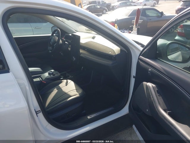 Ford Mustang Mach-e Premium 2023 3FMTK3RM2PMA31302 Image 5