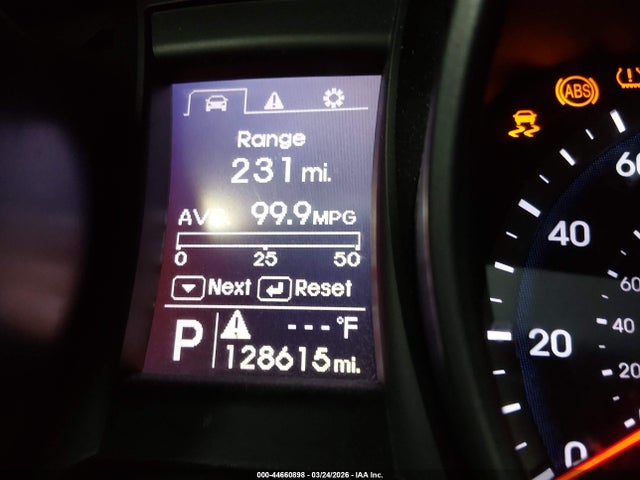 Aukcja sprzedaży 2013 Hyundai Santa Fe Sport, vin: 5XYZU3LBXDG032853, numer aukcji: 44660898