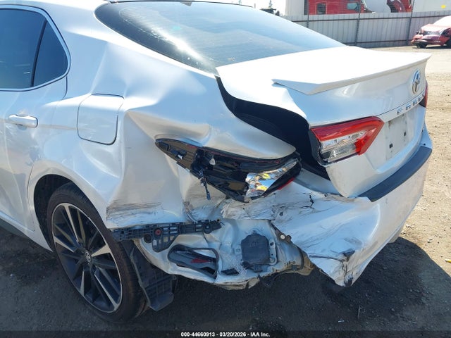 4T1B61HK9JU120887 Toyota CAMRY XSE