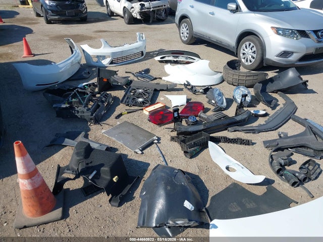 44660922 :رقم المزاد ، 3VW5DAAT8JM503232 vin ، 2018 Volkswagen Beetle 2.0t Coast/2.0t S/2.0t Se مزاد بيع