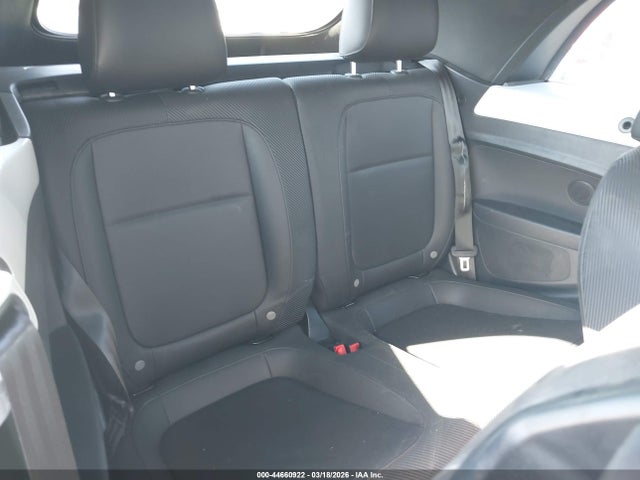 44660922 :رقم المزاد ، 3VW5DAAT8JM503232 vin ، 2018 Volkswagen Beetle 2.0t Coast/2.0t S/2.0t Se مزاد بيع