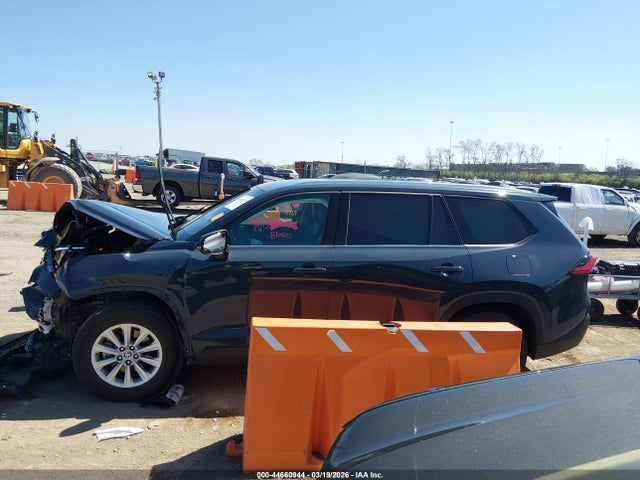 5TDAAAB53RS060896 Toyota Grand Highlander Xle