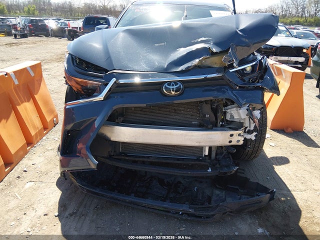 5TDAAAB53RS060896 Toyota Grand Highlander Xle