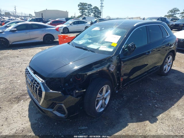 44661027 :رقم المزاد ، WA1DECF31M1068775 vin ، 2021 Audi Q3 Premium 45 Tfsi S Line Quattro Tiptronic مزاد بيع