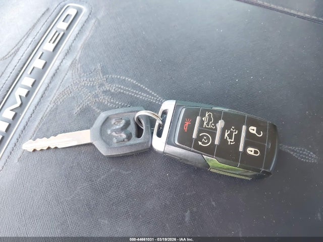 2020 RAM 1500 1C6SRFHT6LN144294 Photo 10