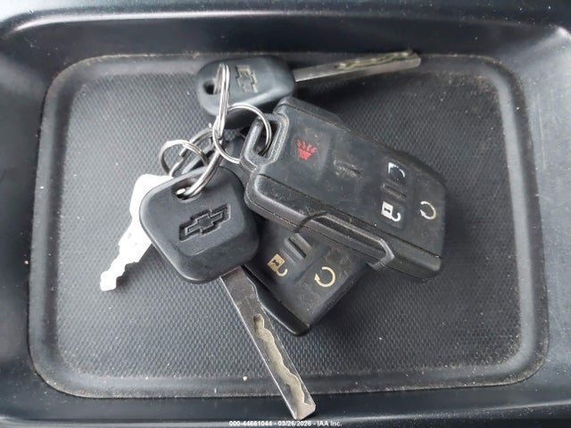 1GCVKREC2GZ171278 Chevrolet Silverado 1500 1lt