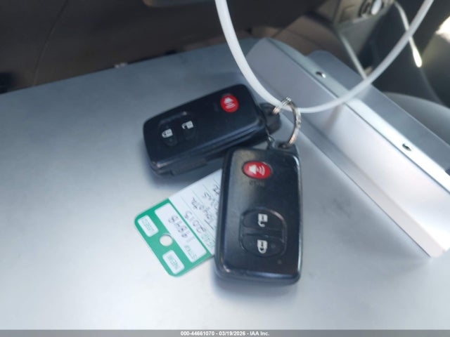 2013 TOYOTA PRIUS V JTDZN3EU1D3260658 Photo 10