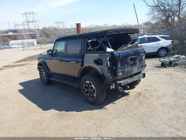 2021 FORD BRONCO 1FMDE5BH1MLA88205 Photo 2