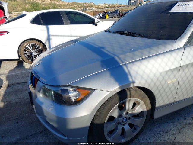 Продаж на аукціоні авто 2006 Bmw 330xi, vin: WBAVD33556KV67401, номер лоту: 44661112