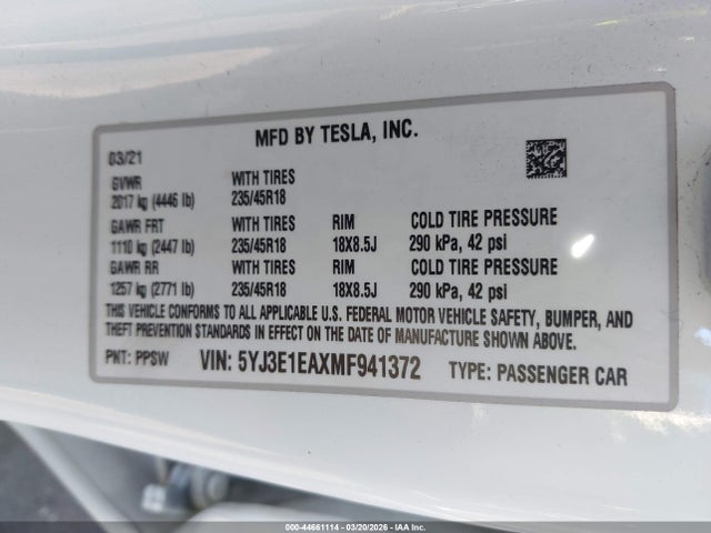 2021 Tesla Model 3 Standard Range Plus Rear-wheel Drive მანქანა იყიდება აუქციონზე, vin: 5YJ3E1EAXMF941372, აუქციონის ნომერი: 44661114