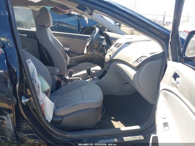 KMHCT4AE8HU358291 Hyundai Accent Value Edition