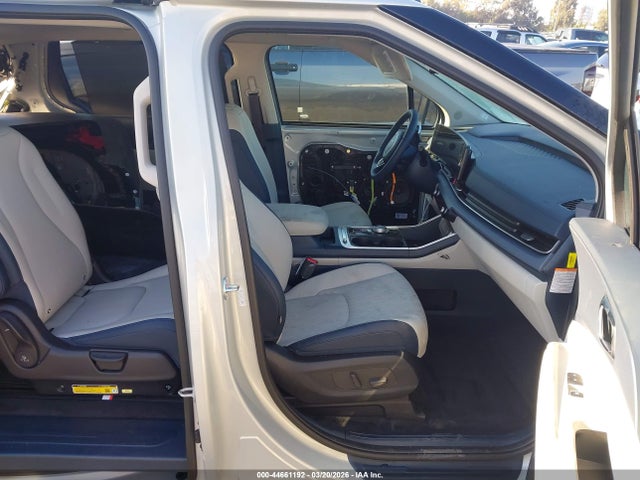KNDNE5KAXT6124367 KIA Carnival Mpv Hybrid Sx