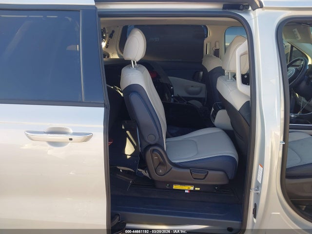 KNDNE5KAXT6124367 KIA Carnival Mpv Hybrid Sx