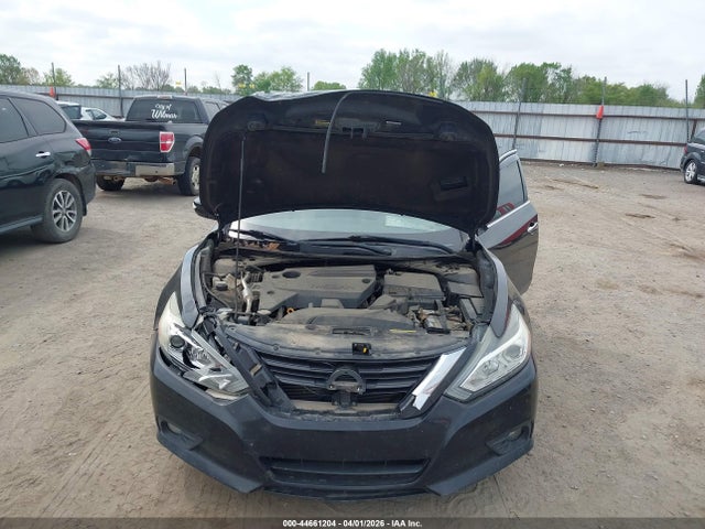 2018 Nissan Altima 2.5 Sl მანქანა იყიდება აუქციონზე, vin: 1N4AL3AP4JC135271, აუქციონის ნომერი: 44661204
