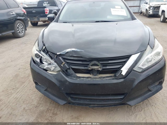 2018 Nissan Altima 2.5 Sl მანქანა იყიდება აუქციონზე, vin: 1N4AL3AP4JC135271, აუქციონის ნომერი: 44661204