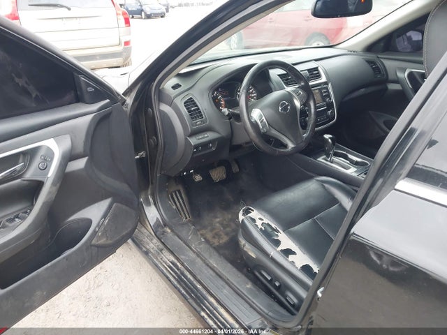 2018 Nissan Altima 2.5 Sl მანქანა იყიდება აუქციონზე, vin: 1N4AL3AP4JC135271, აუქციონის ნომერი: 44661204