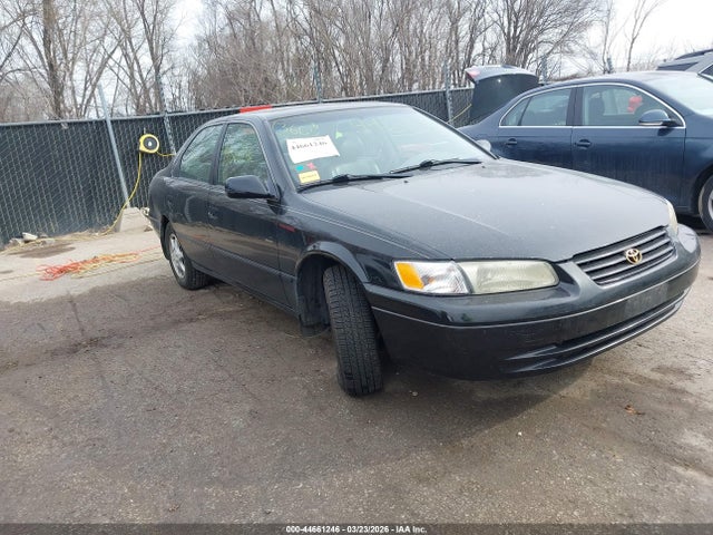 1998 TOYOTA CAMRY 4T1BG22K9WU313284