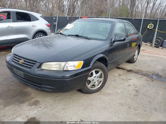 1998 TOYOTA CAMRY 4T1BG22K9WU313284 Photo 1