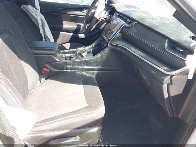 Продажа на аукционе авто 2025 Jeep Grand Cherokee Laredo 4x4, vin: 1C4RJHAG4SC276780, номер лота: 44661253