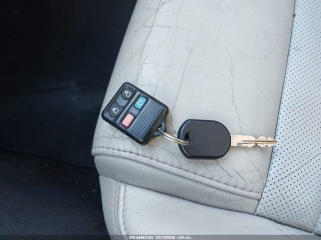 2011 FORD MUSTANG 1ZVBP8EM7B5100274 Photo 10